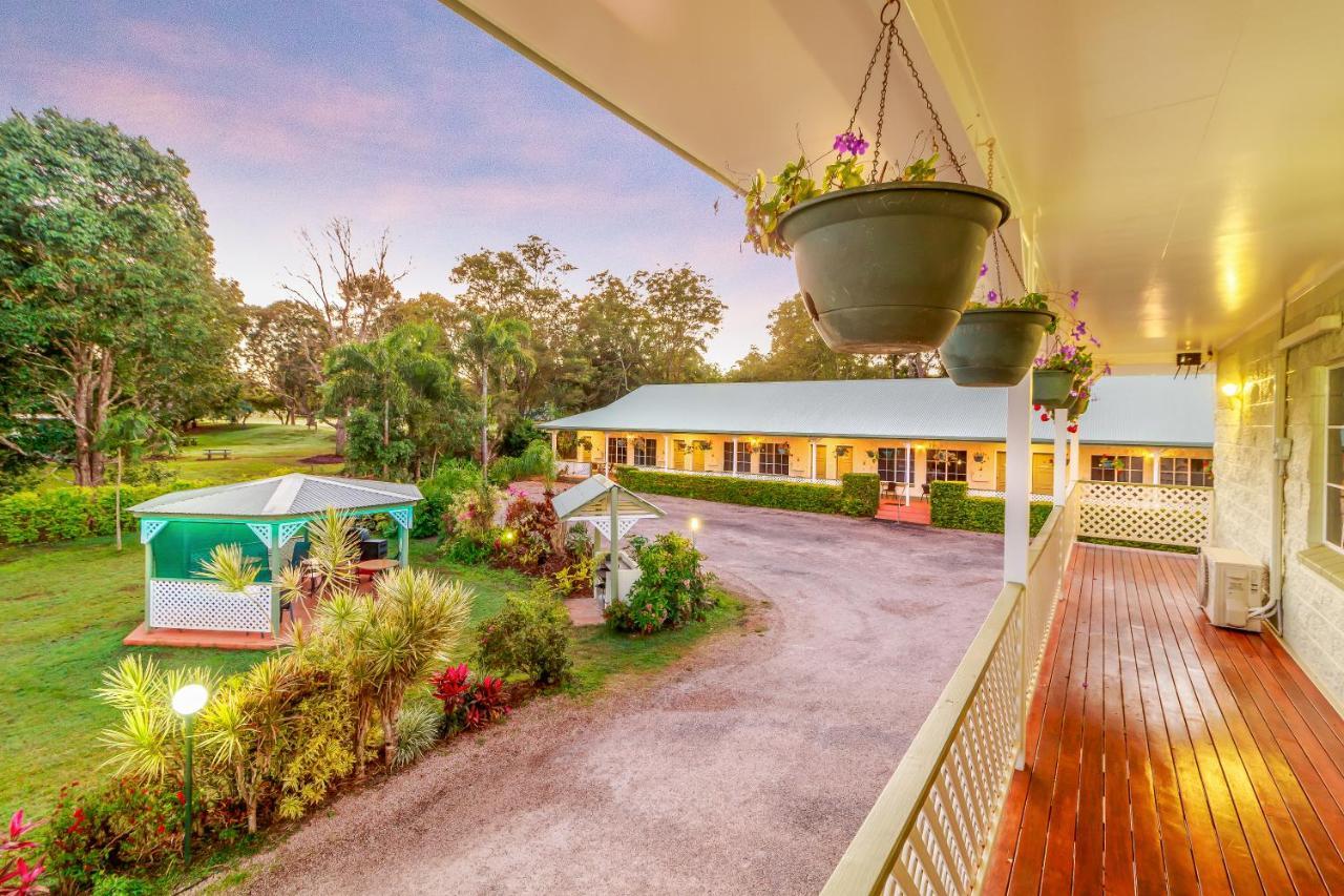 Yungaburra Park Motel Eksteriør billede