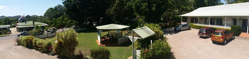 Yungaburra Park Motel Eksteriør billede
