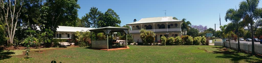 Yungaburra Park Motel Eksteriør billede