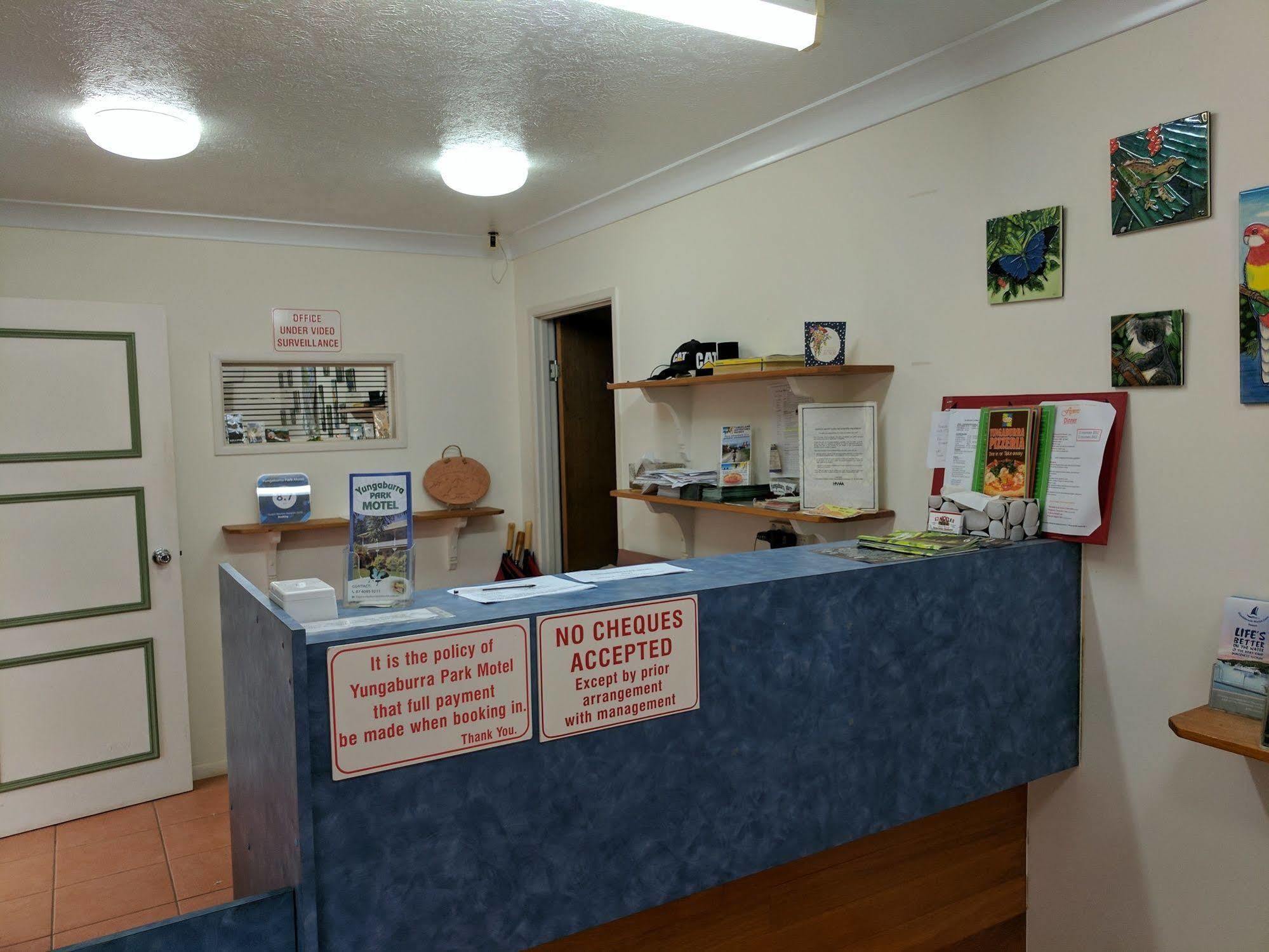 Yungaburra Park Motel Eksteriør billede