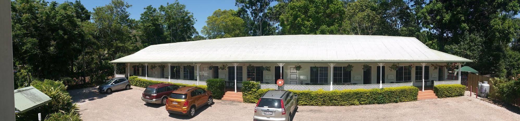Yungaburra Park Motel Eksteriør billede